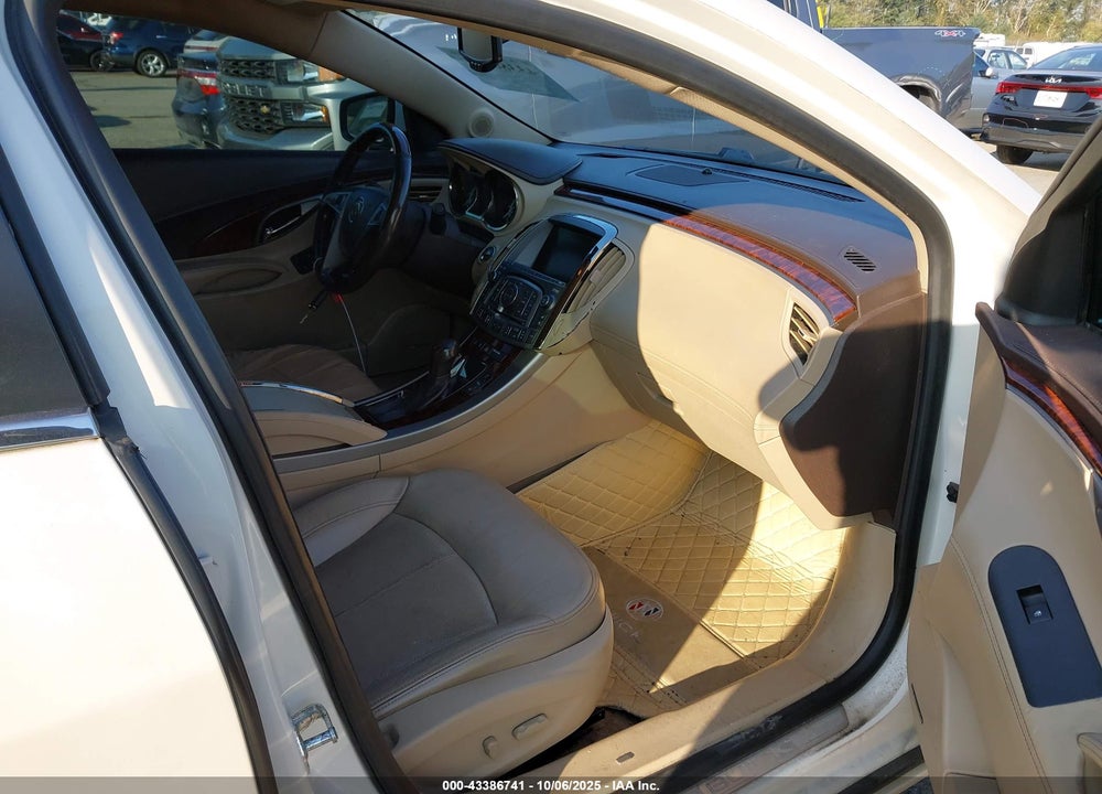 2012 BUICK LACROSSE VIN: 1G4GJ5E32CF113540