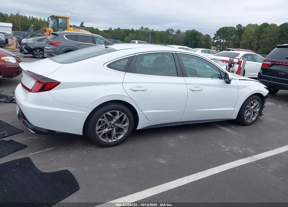2020 HYUNDAI SONATA VIN: 5NPEF4JA8LH037033