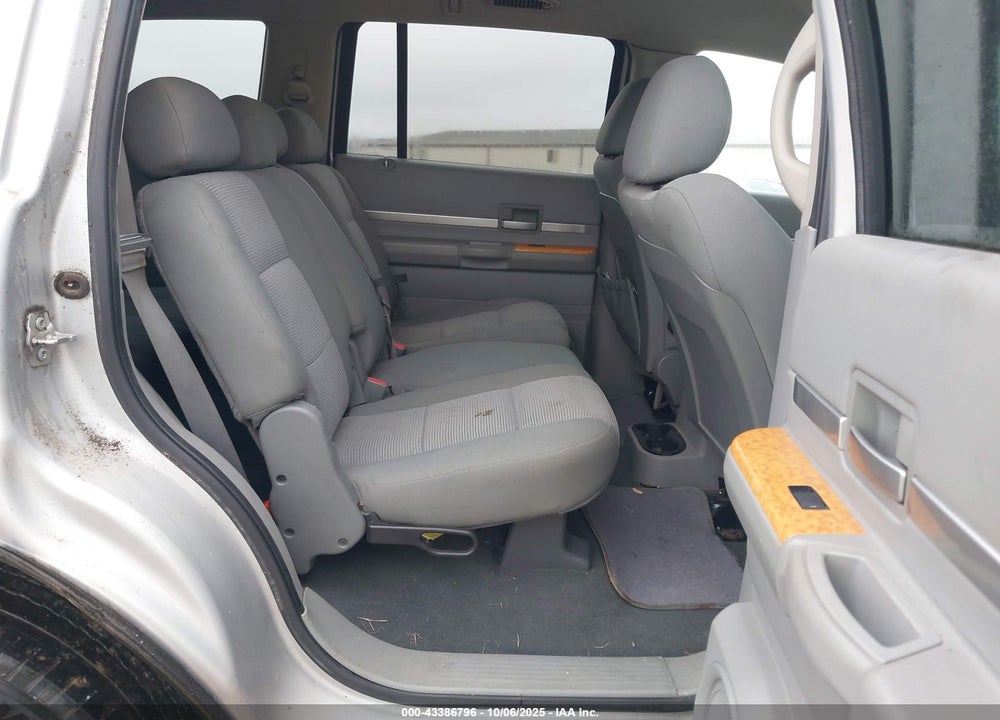 2007 CHRYSLER ASPEN VIN: 1A8HX58PX7F544745