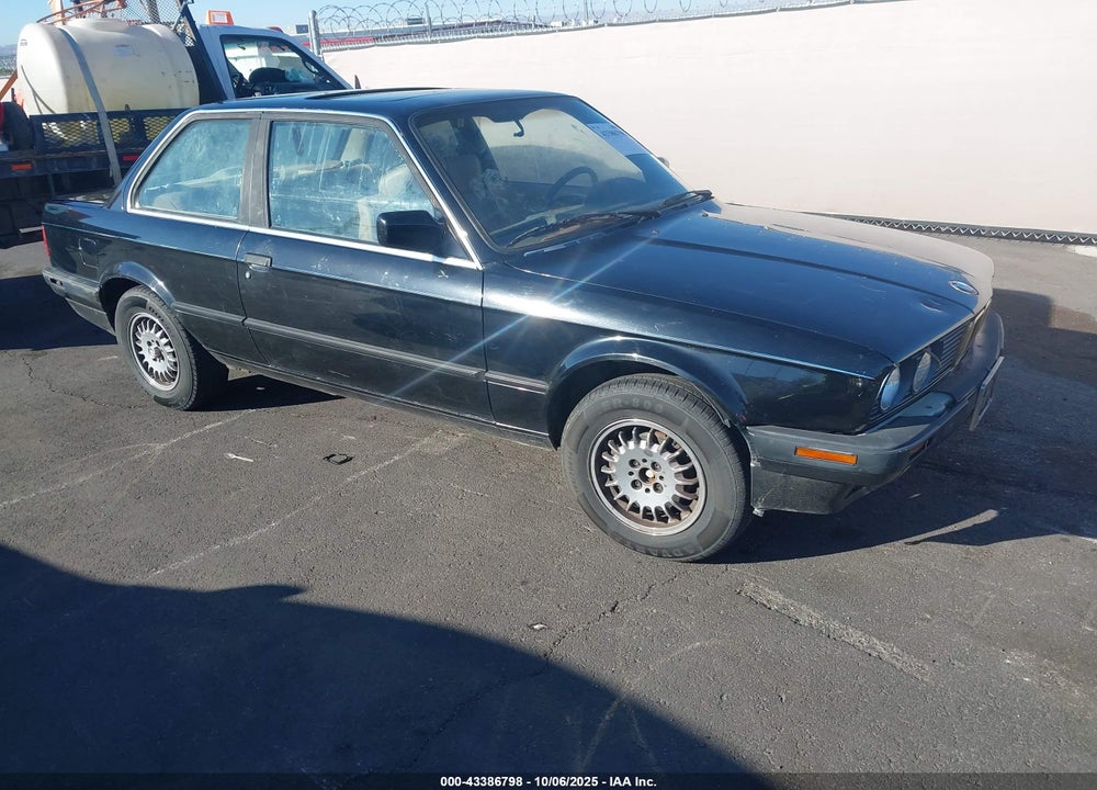 1991 BMW 325 I AUTOMATIC/IS AUTOMATIC VIN: WBAAA2314MEC55065