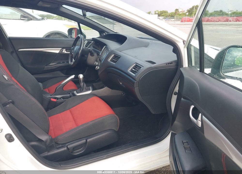 2015 HONDA CIVIC VIN: 2HGFB6E54FH704655