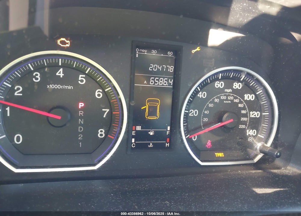 2008 HONDA CR-V LX VIN: JHLRE483X8C038234