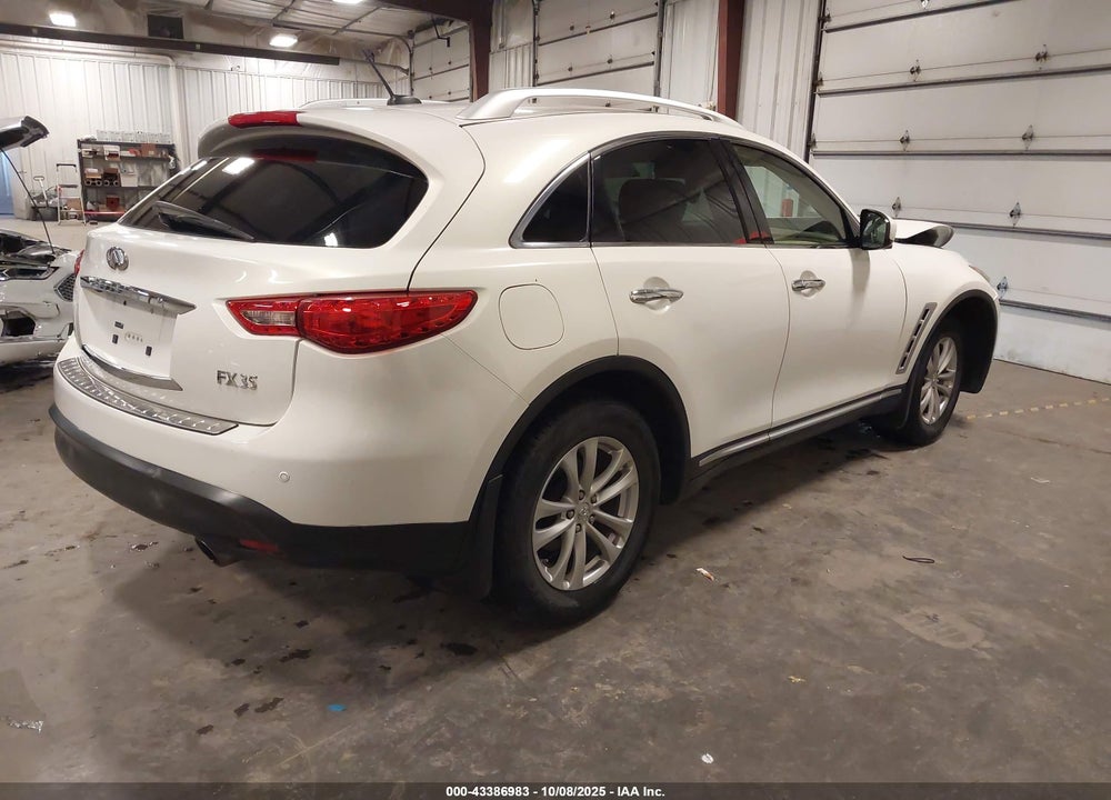 2010 INFINITI FX35 VIN: JN8AS1MW6AM852032