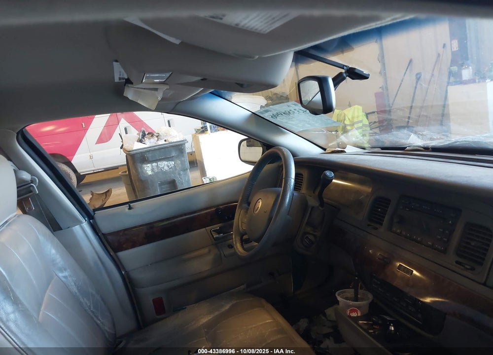 2006 MERCURY GRAND MARQUIS VIN: 2MEFM75W46X633338