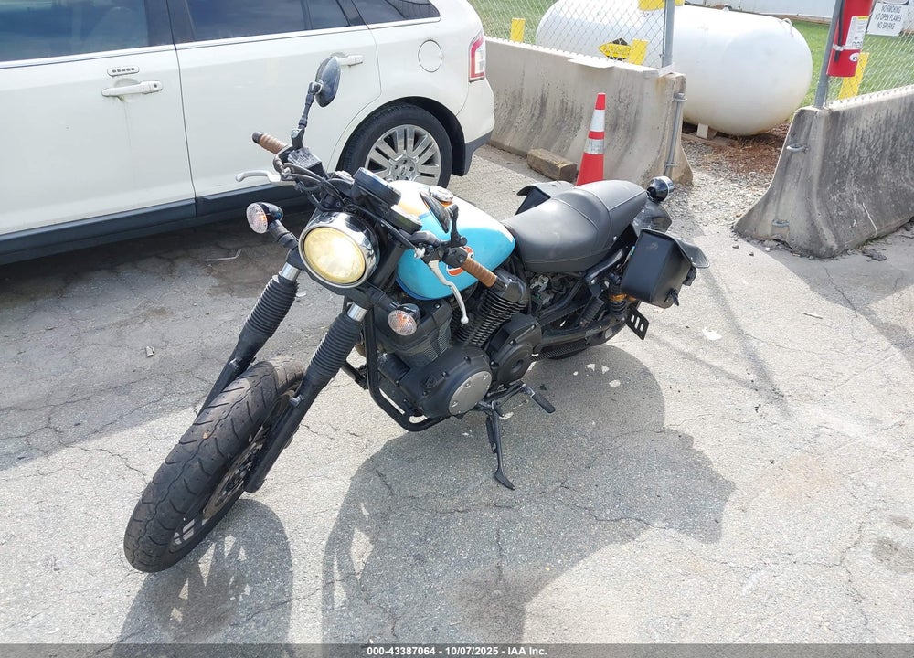 2015 YAMAHA XVS950 CR VIN: JYAVN06E4FA001113