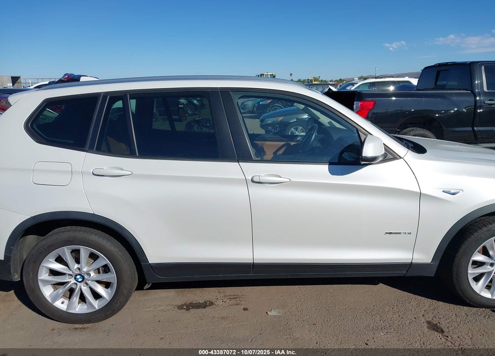 2017 BMW X3 XDRIVE28I VIN: 5UXWX9C3XH0T19402