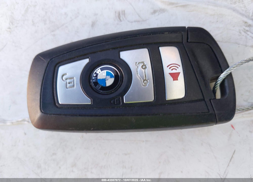 2017 BMW X3 XDRIVE28I VIN: 5UXWX9C3XH0T19402