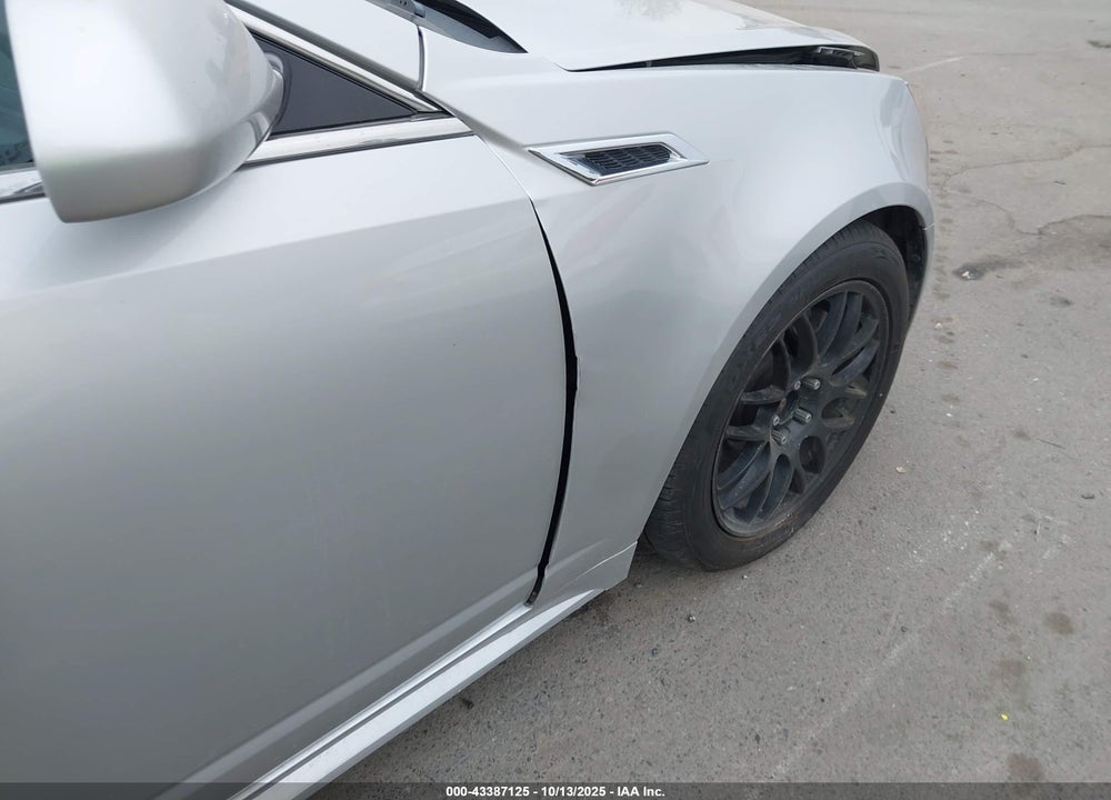 2013 CADILLAC CTS VIN: 1G6DL1E37D0107864