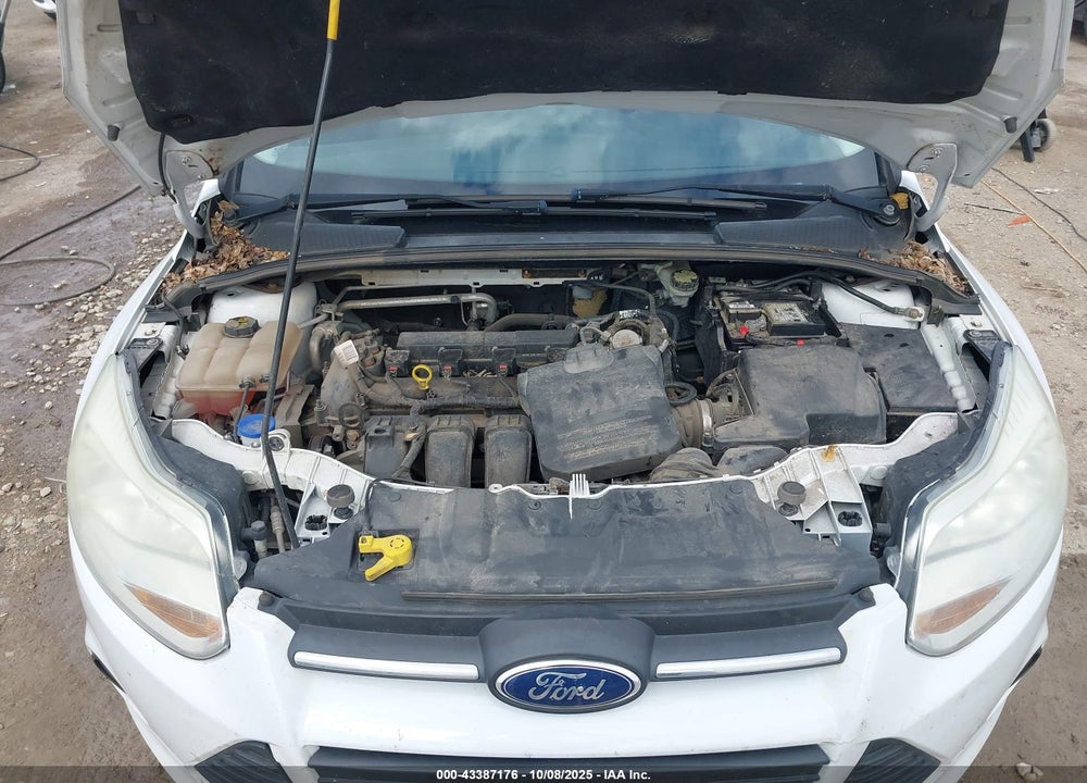 2014 FORD FOCUS SE VIN: 1FADP3F28EL232235