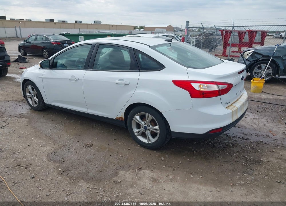 2014 FORD FOCUS SE VIN: 1FADP3F28EL232235