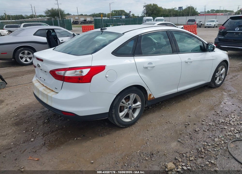 2014 FORD FOCUS SE VIN: 1FADP3F28EL232235