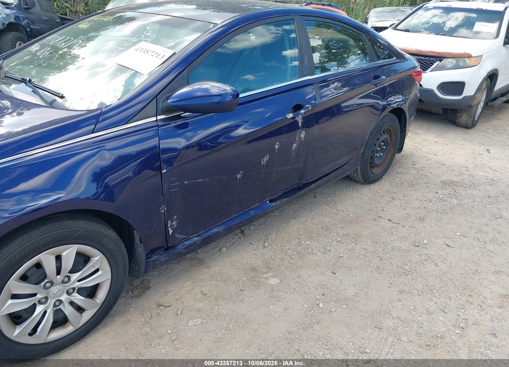 2012 HYUNDAI SONATA VIN: 5NPEB4AC6CH463798