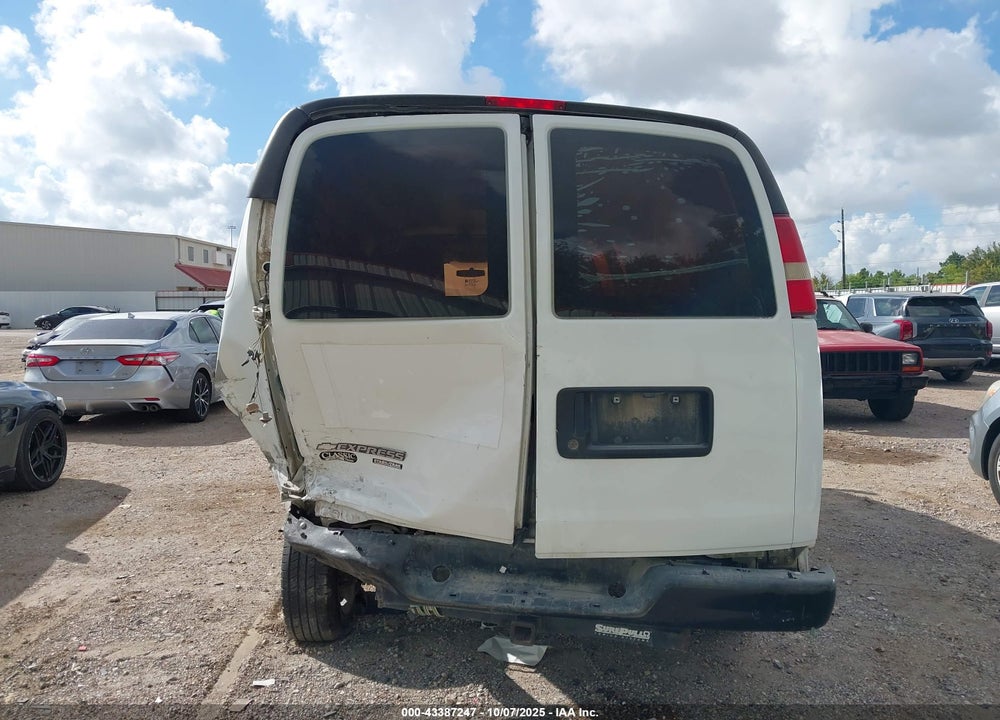 2015 CHEVROLET EXPRESS 2500 WORK VAN VIN: 1GCWGGCF9F1228676
