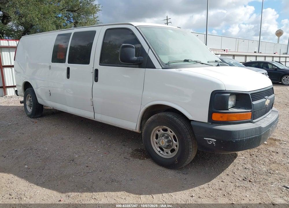 2015 CHEVROLET EXPRESS 2500 WORK VAN VIN: 1GCWGGCF9F1228676