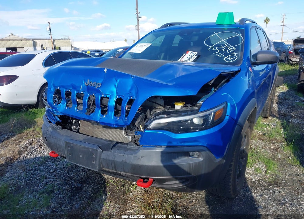 2021 JEEP CHEROKEE TRAILHAWK 4X4 VIN: 1C4PJMBX7MD239895