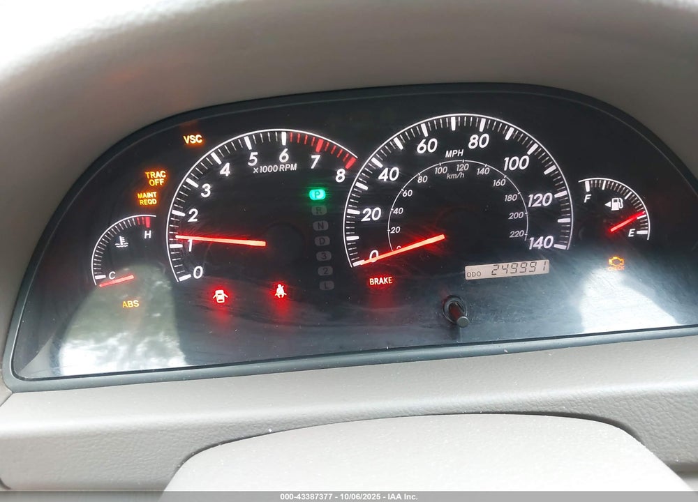 2005 TOYOTA CAMRY XLE V6 VIN: 4T1BF30K35U085678