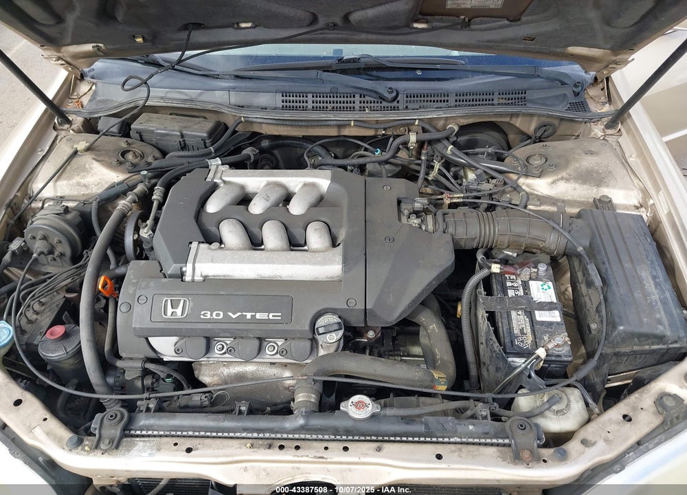 2002 HONDA ACCORD 3.0 EX VIN: 1HGCG16542A012653