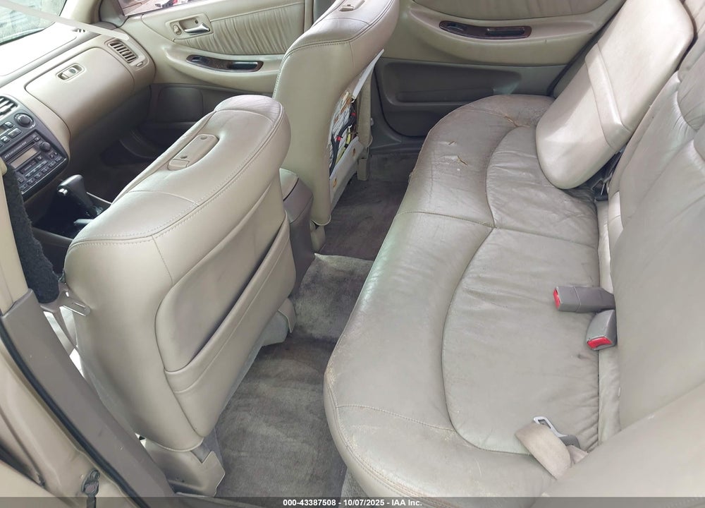 2002 HONDA ACCORD 3.0 EX VIN: 1HGCG16542A012653