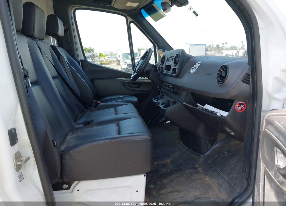2021 MERCEDES-BENZ SPRINTER 2500 STANDARD ROOF I4 DIESEL VIN: W1Y4DBHY4MT063937