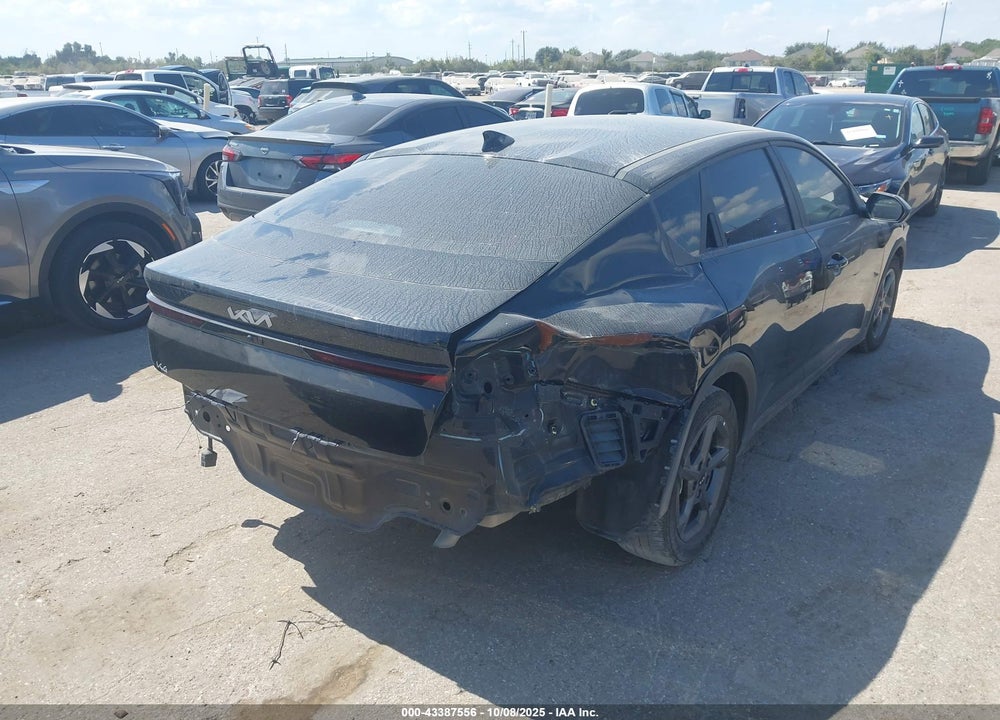 2025 KIA K4 LXS VIN: 3KPFT4DE0SE032164