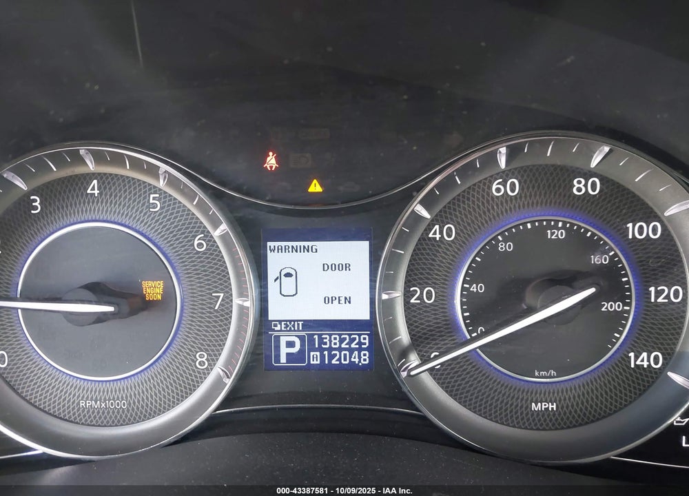 2011 INFINITI QX56 VIN: JN8AZ2NF5B9502380