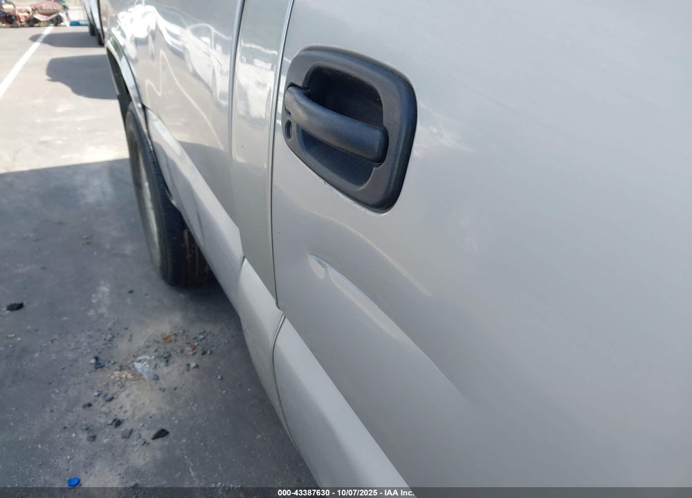 2005 CHEVROLET SILVERADO 1500 VIN: 1GCEK14V95Z161168