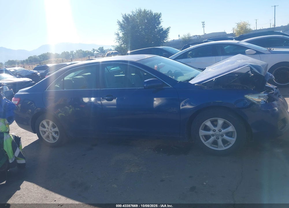 2011 TOYOTA CAMRY VIN: 4T1BF3EK4BU585935