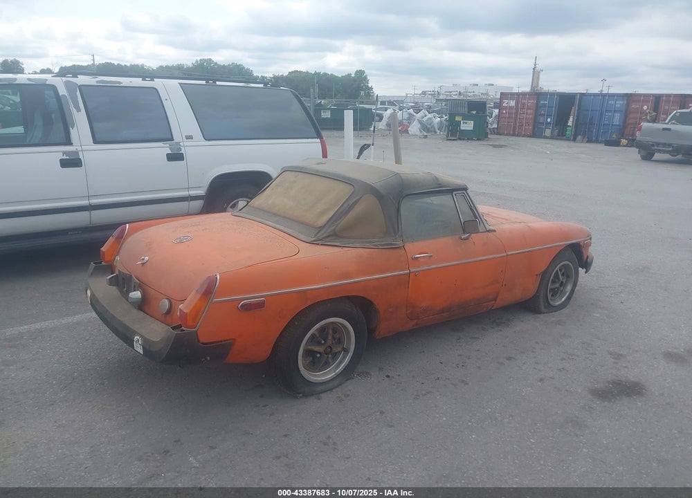 1975 MGB CONVERTABLE VIN: GAN5UF371559G