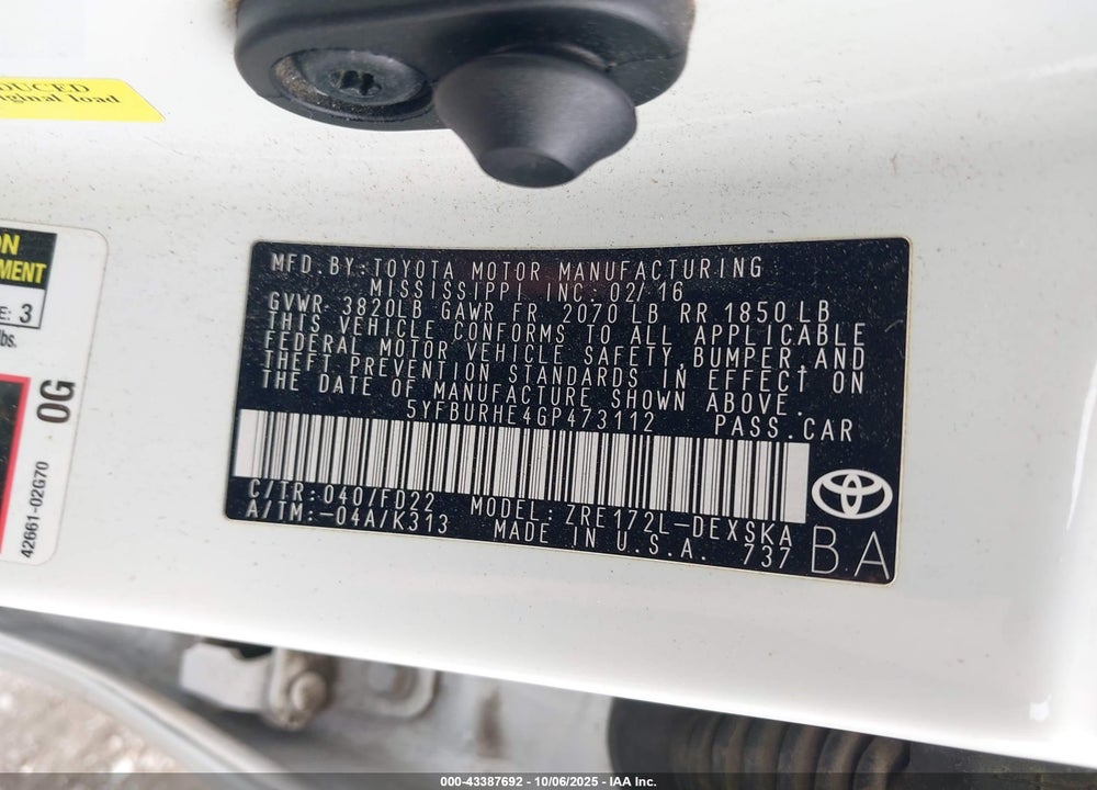 2016 TOYOTA COROLLA VIN: 5YFBURHE4GP473112