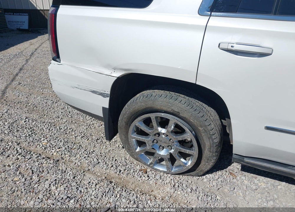 2016 GMC YUKON DENALI VIN: 1GKS2CKJ7GR337513
