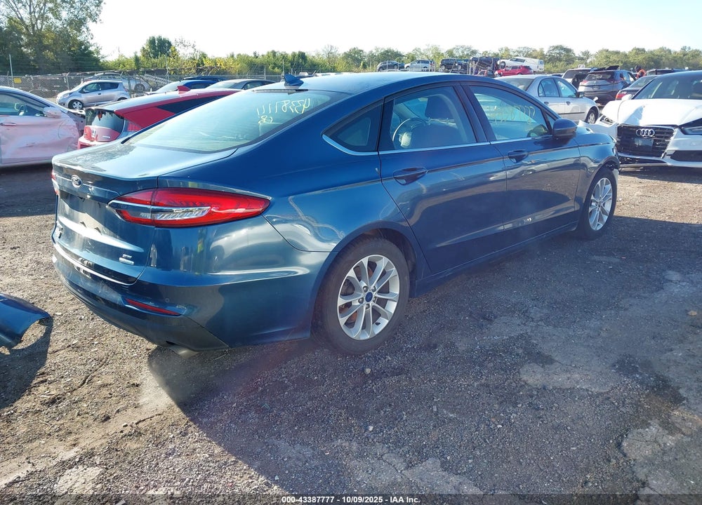 2019 FORD FUSION VIN: 3FA6P0HD2KR275312