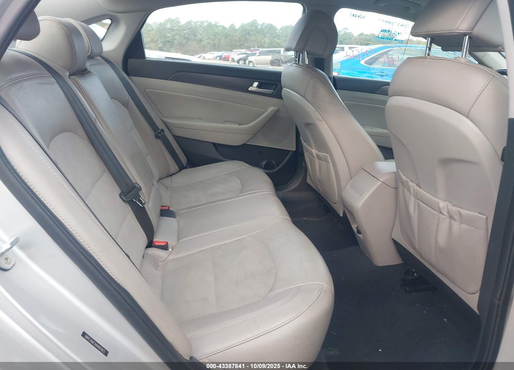 2017 HYUNDAI SONATA SPORT VIN: 5NPE34AF2HH487823