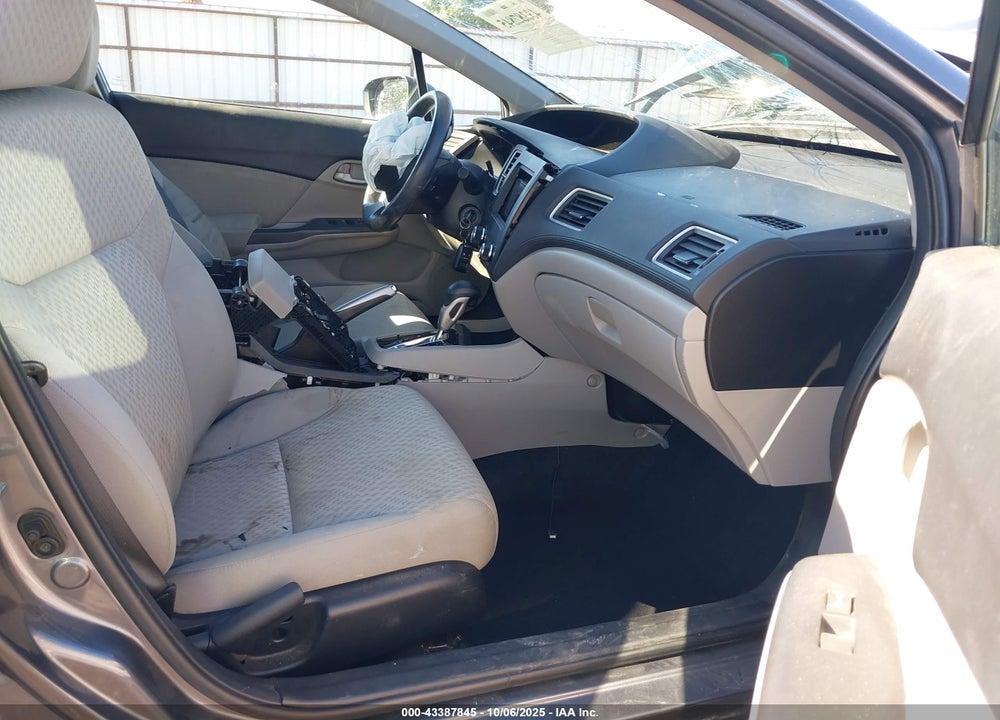 2014 HONDA CIVIC LX VIN: 2HGFB2F57EH552859