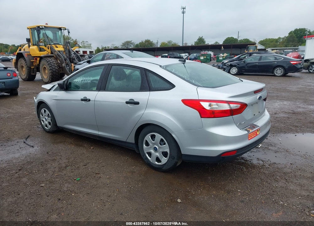 2012 FORD FOCUS VIN: 1FAHP3E27CL226281
