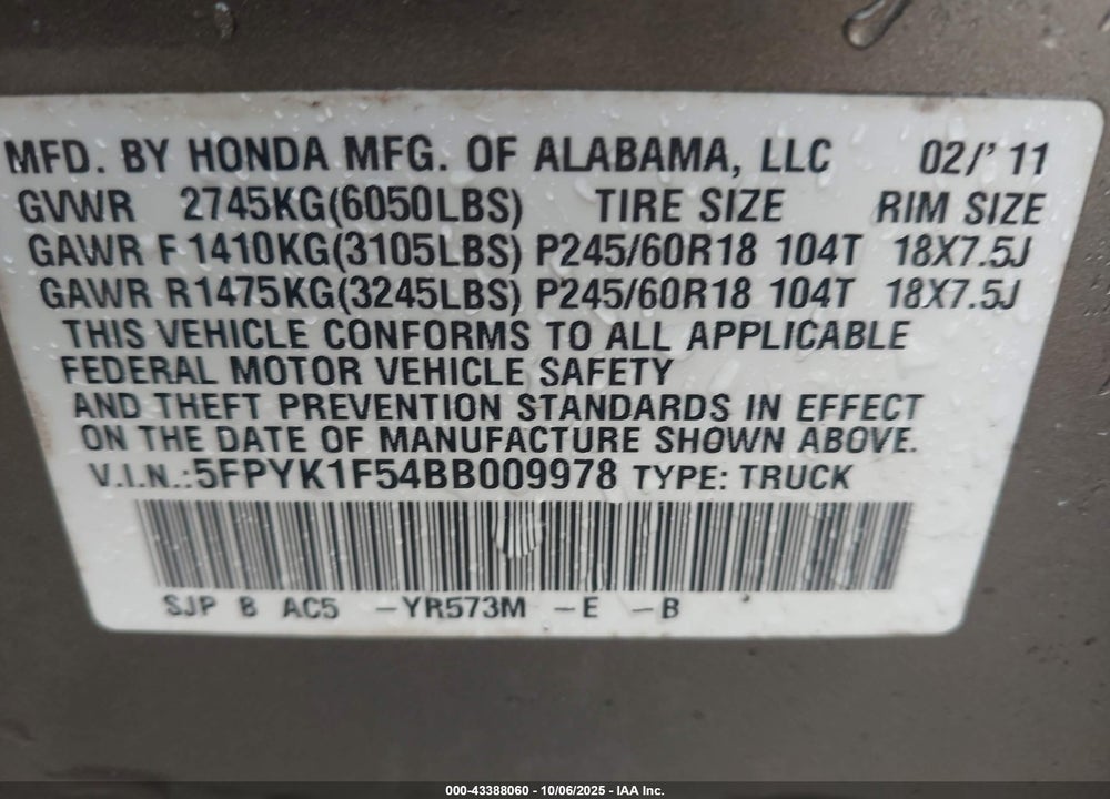2011 HONDA RIDGELINE RTL VIN: 5FPYK1F54BB009978