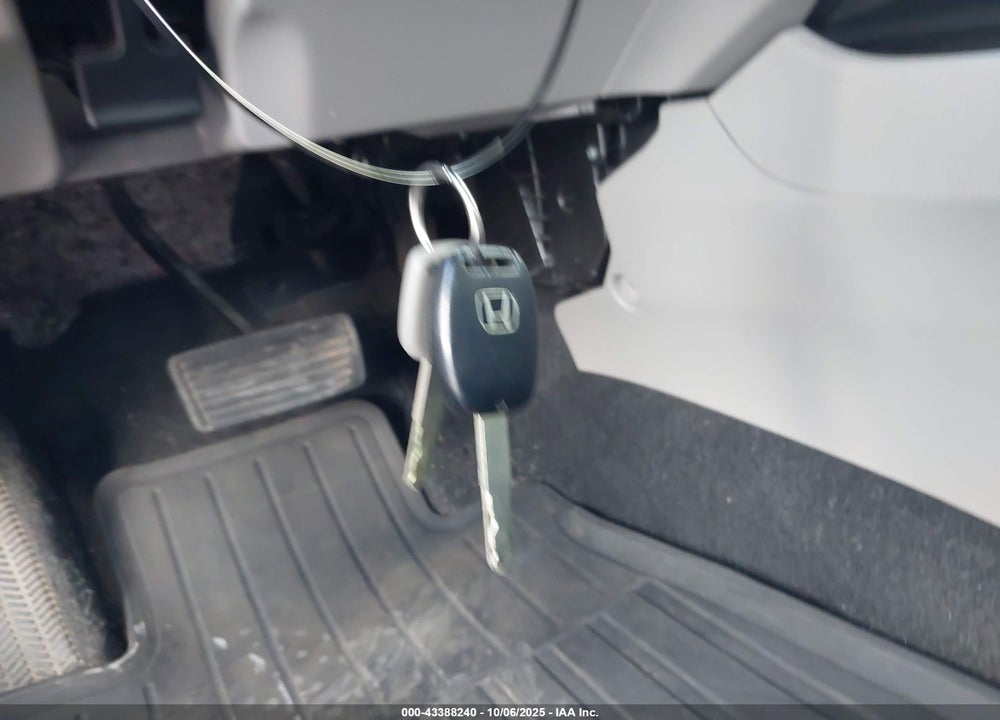 2013 HONDA CIVIC NATURAL GAS VIN: 19XFB5F52DE000566