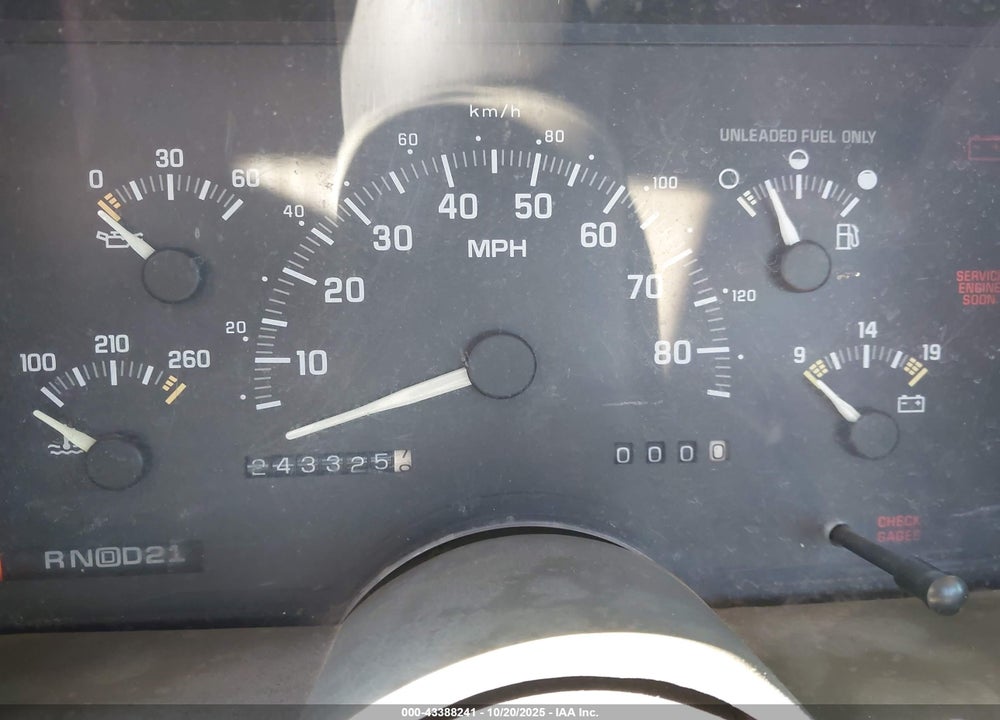 1993 CHEVROLET GMT-400 C1500 VIN: 1GCEC14Z3PZ170144