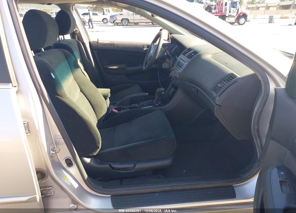 2007 HONDA ACCORD 2.4 SE VIN: 1HGCM56337A174036