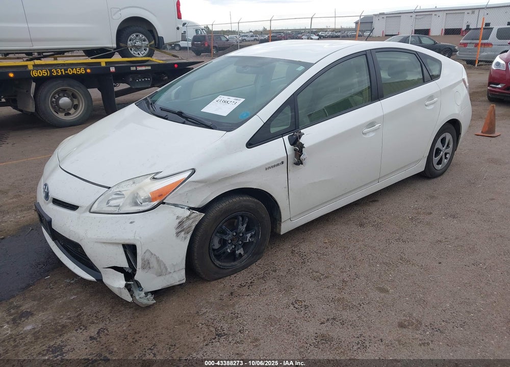 2013 TOYOTA PRIUS TWO VIN: JTDKN3DUXD1728935