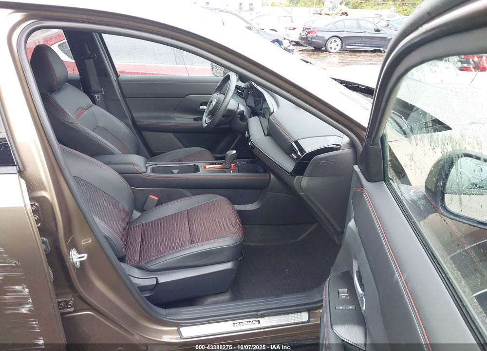 2025 NISSAN KICKS SR INTELLIGENT AWD VIN: 3N8AP6DBXSL345710