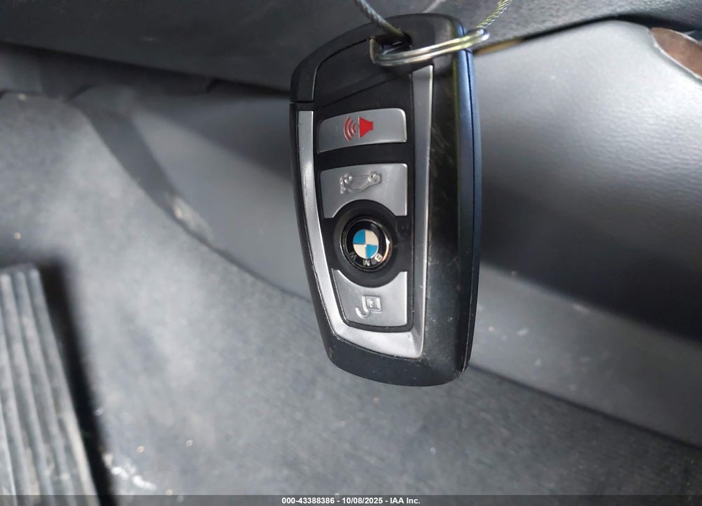 2017 BMW X3 XDRIVE28I VIN: 5UXWX9C5XH0D97005
