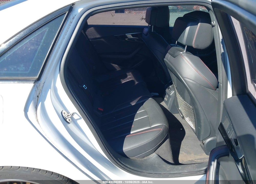 2018 AUDI A4 2.0T PREMIUM/2.0T TECH PREMIUM VIN: WAUENAF48JA215609