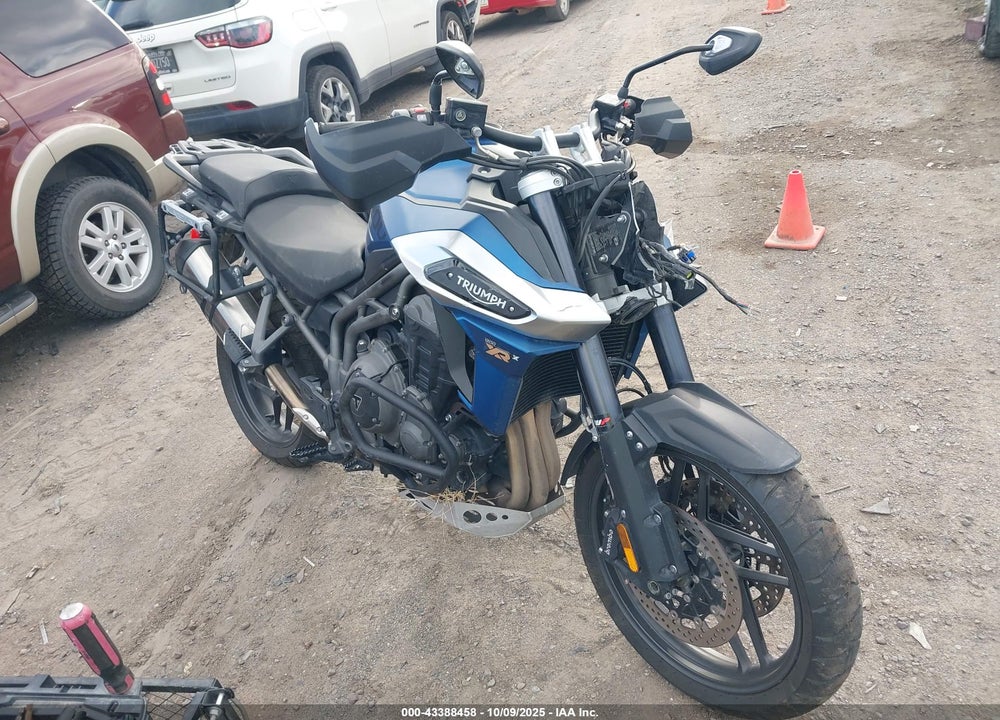 2019 TRIUMPH MOTORCYCLE TIGER 1200 XRX LRH VIN: SMTF46XB5KJ911609