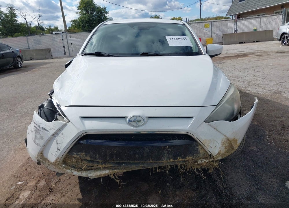 2016 SCION IA VIN: 3MYDLBZV9GY110453
