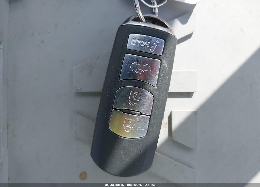 2016 SCION IA VIN: 3MYDLBZV9GY110453