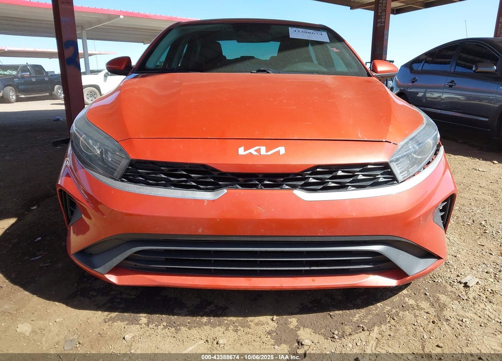 2022 KIA FORTE VIN: 3KPF24AD5NE490527