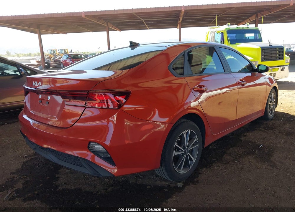 2022 KIA FORTE VIN: 3KPF24AD5NE490527