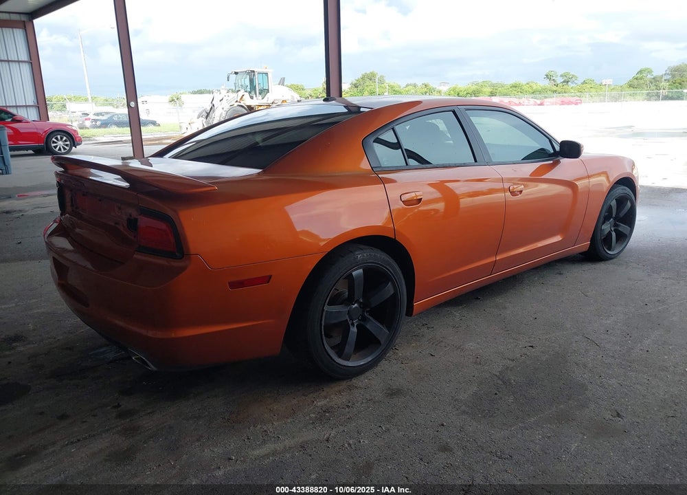 2011 DODGE CHARGER VIN: 2B3CL3CG0BH606901