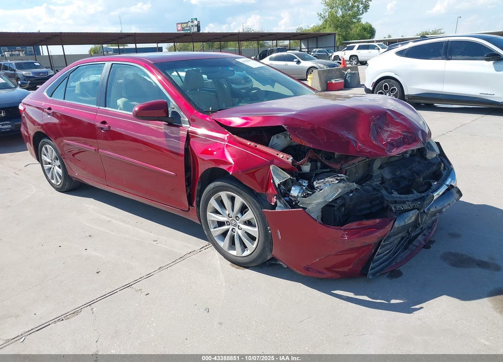 2015 TOYOTA CAMRY XLE VIN: 4T1BF1FK5FU970221