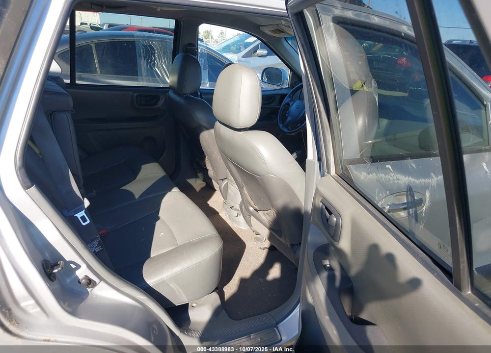 2002 HYUNDAI SANTA FE GLS/LX VIN: KM8SC13D02U164618